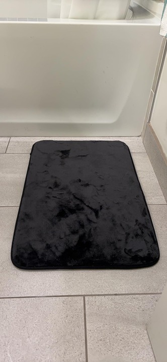 Memory Foam Bath Mat, Extra Soft Absorbent Bathroom Rugs, 24 x 16\ 