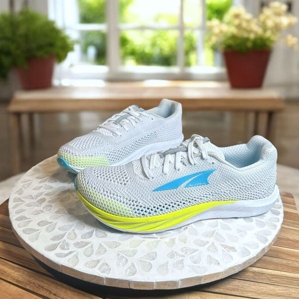 Altra Escalante Racer Lightweight Knit Zero Drop Road Running Shoes Women’s 8.5