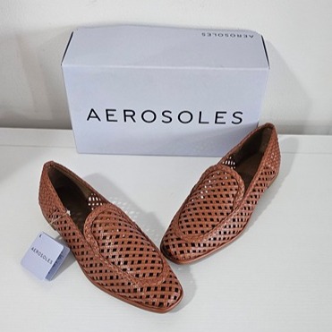 Aerosoles Nagle Perforated Loafers / Ginger Bread / Women's Size 8M - PU-338