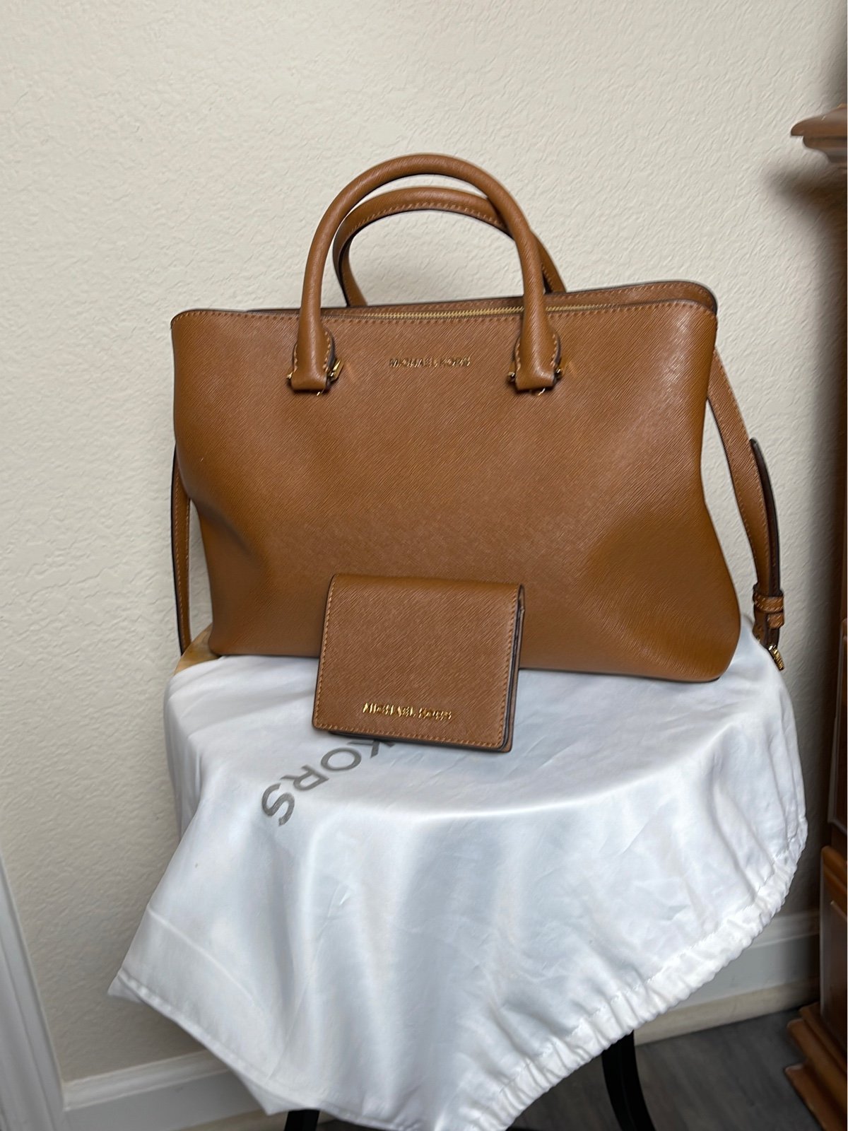 Michael Kors bag and wallet