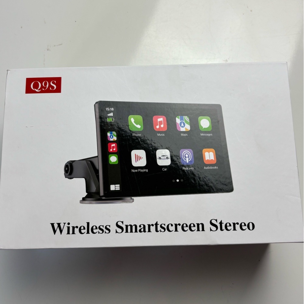 Q9S Wireless Smartscreen Stereo - CarPlay and Android Auto