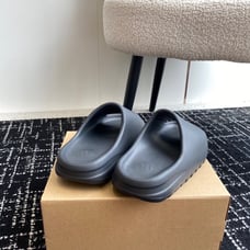 yeezys slides
