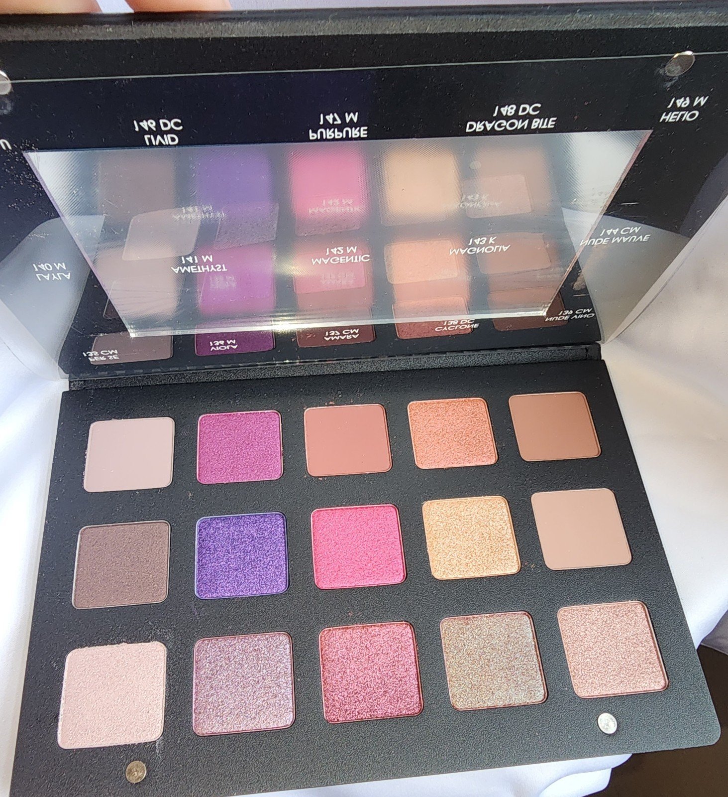 NATASHA DENONA LILA PALETTE アイシャドウパレット美品 Natasha Denona - Lila Eyeshadow Palette | Story + Rain