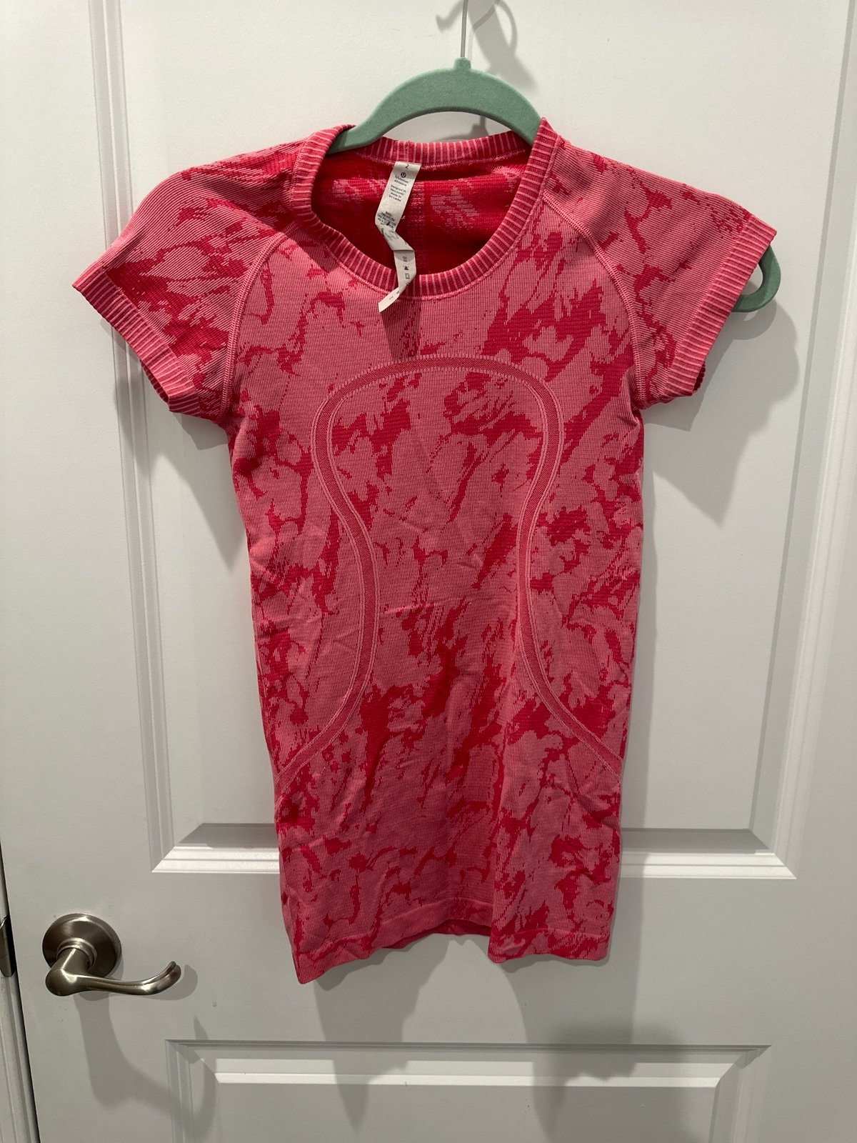 lululemon swiftly tech Pink Tie Dye Tee