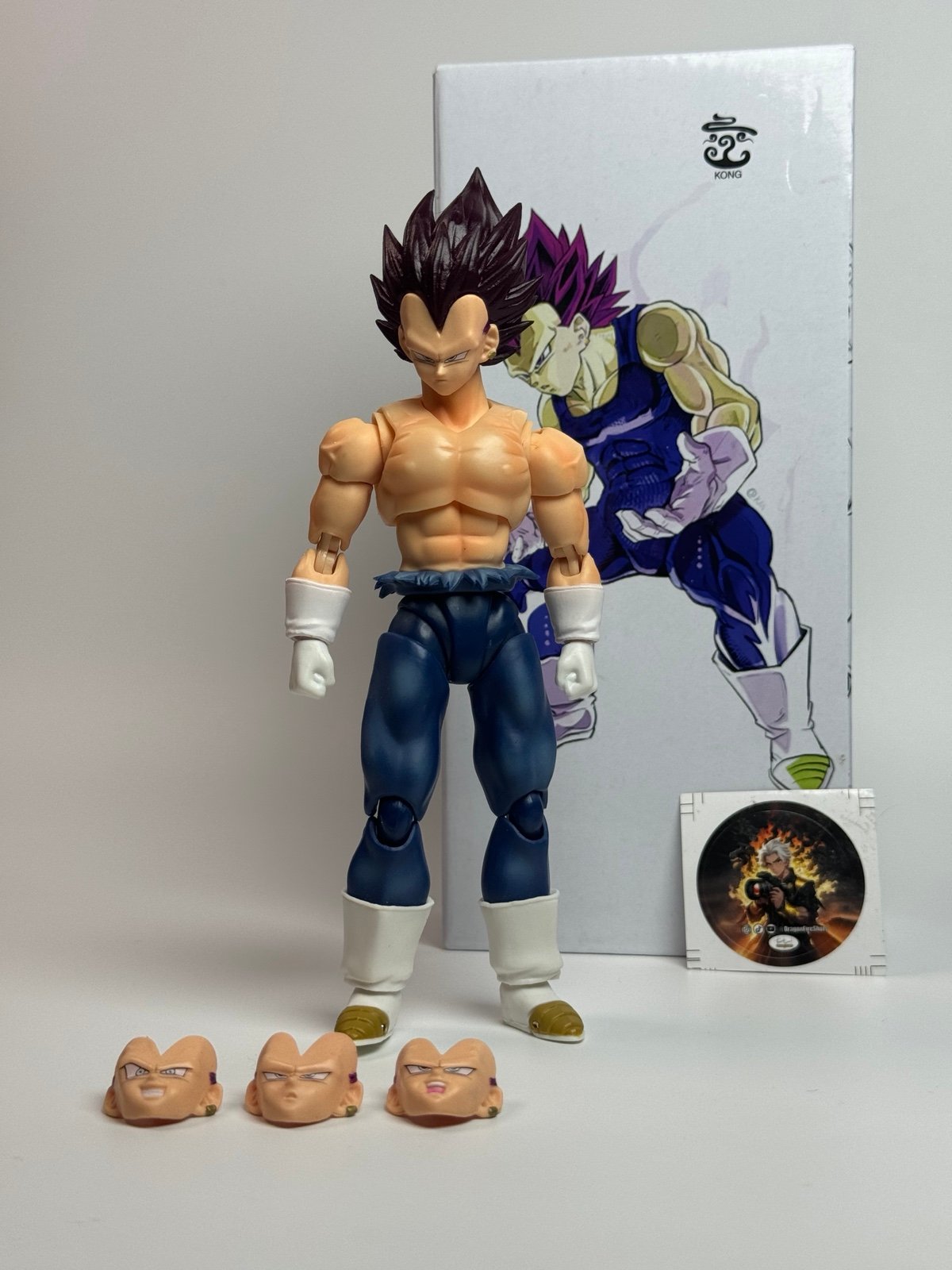 Kong 019 Ultra Ego Vegeta