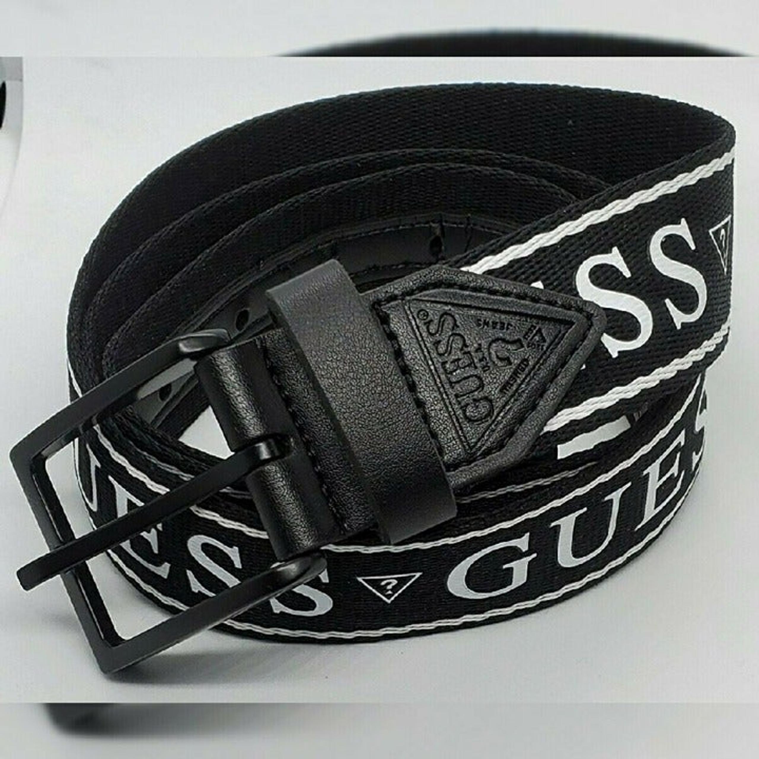 GUESS SPORT POLYESTER BELT MEN ADJUSTABLE REPEAT LOGO PRINT SIZ S (30-32) BLACK