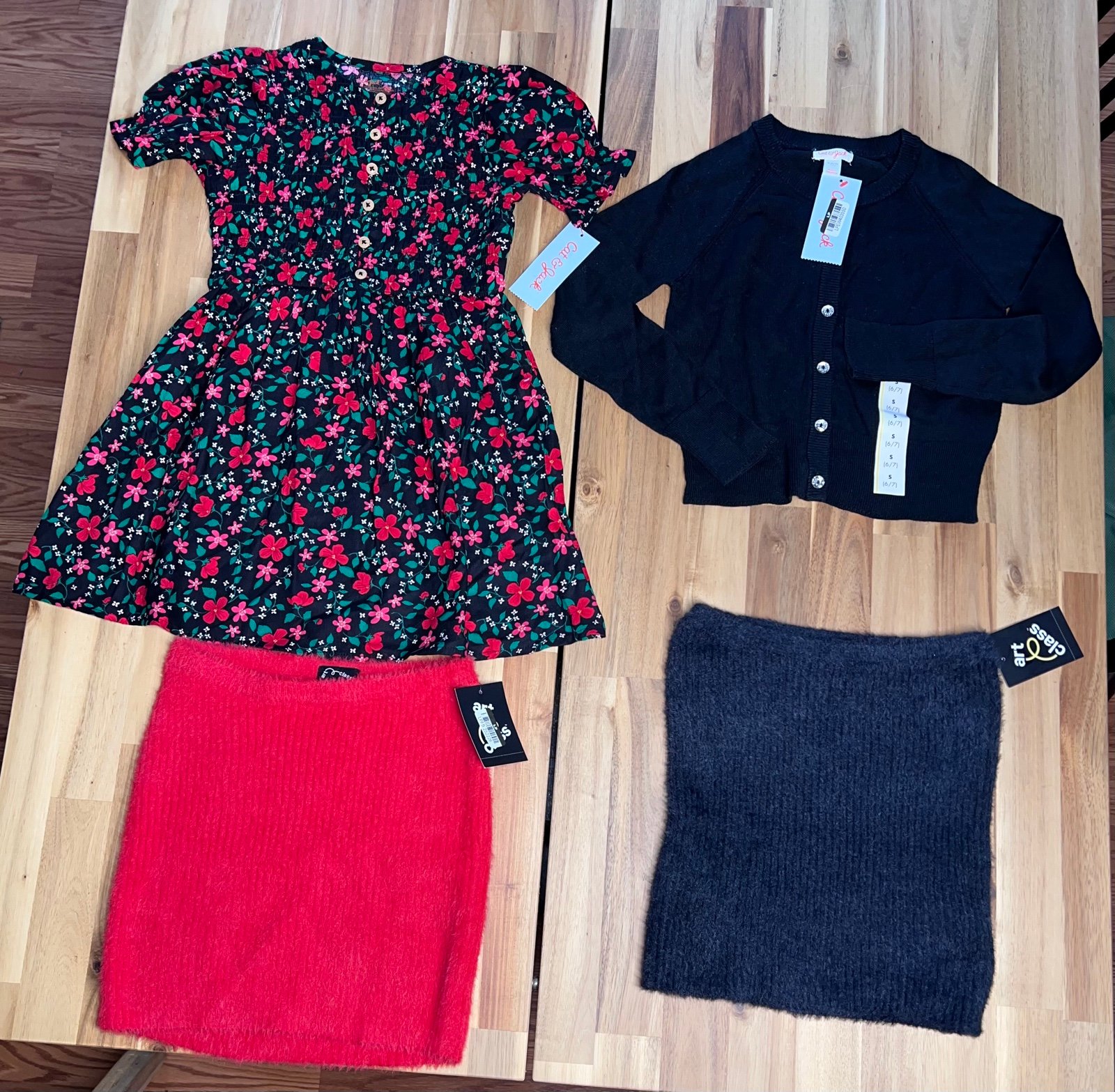 NWT Girls clothes bundle S 6/7