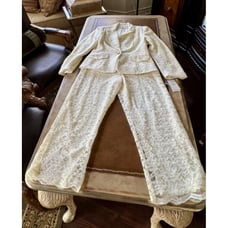 NWTSandra Darren 2-PC Ivory Lace Lined Stretch Pant & Jacket Suit Cocktail SZ 10