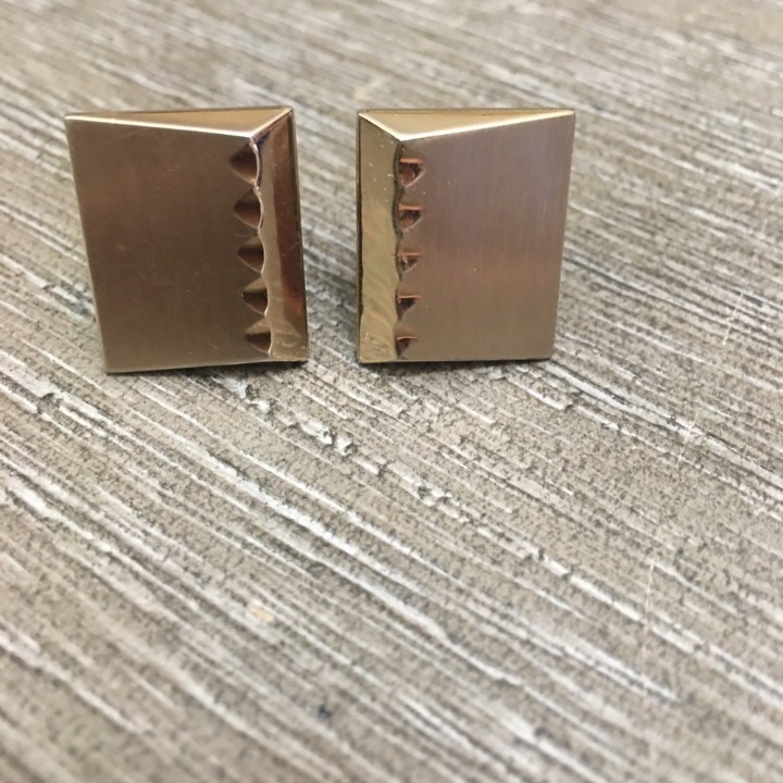 Vintage 70s Gold Plated Cufflinks look like little shovels!