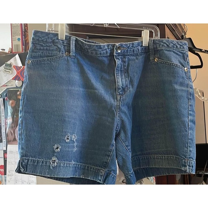 Faded glory shorts size 18 top