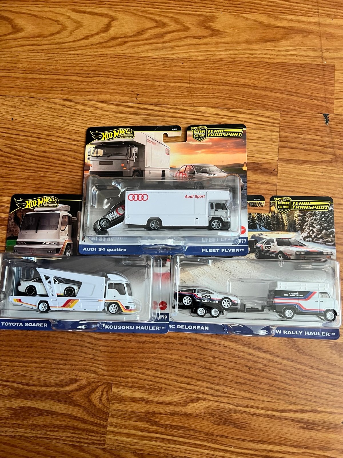 Hot Wheels Team Transport Full set of 3