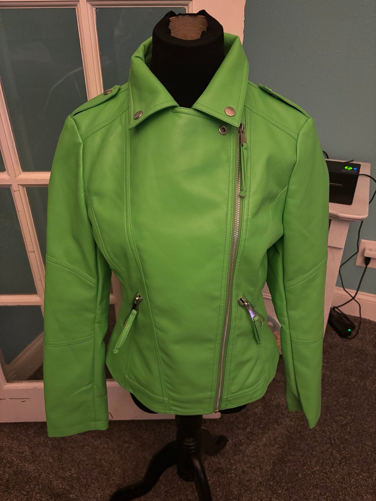 Ladies motorcycle faux leather jacket by Daisy size large
