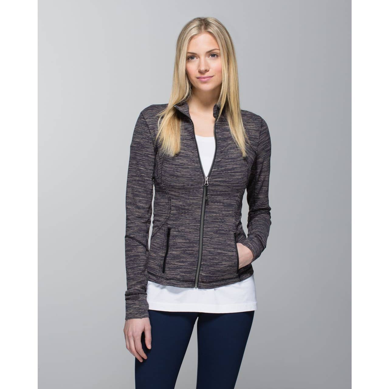 Lululemon Forme Jacket Cuffins in Wee Are From Space Black Cashew Size 8
