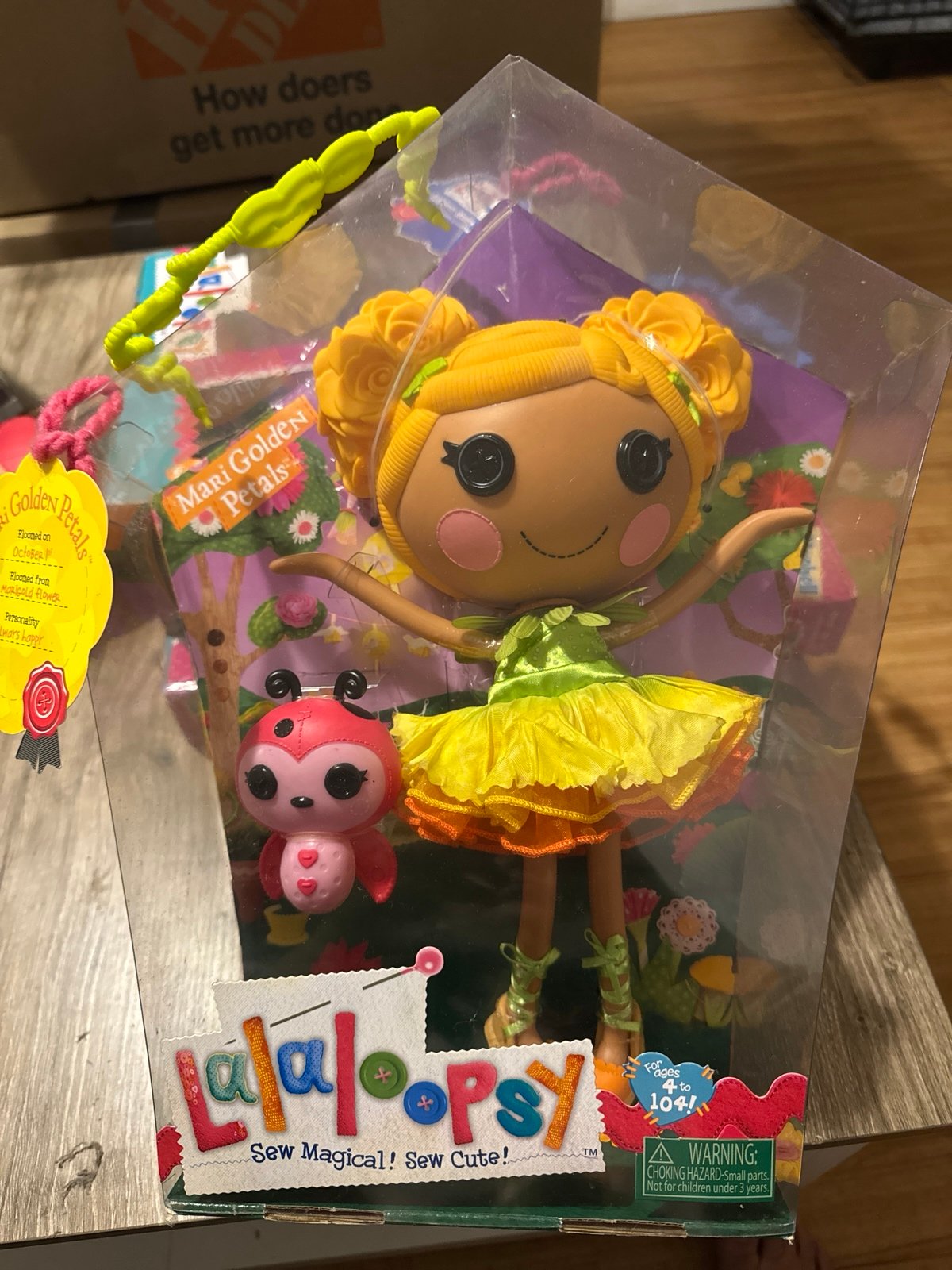 NEW IN BOX Lalaloopsy Mari Golden Petals