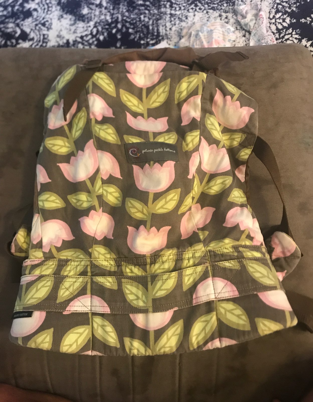 Ergo petunia pickle bottom