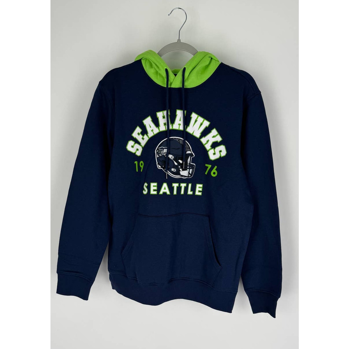 NFL Mens Seattle Seahawks Colorblock Pullover Hoodie Size Medium New Blue Green