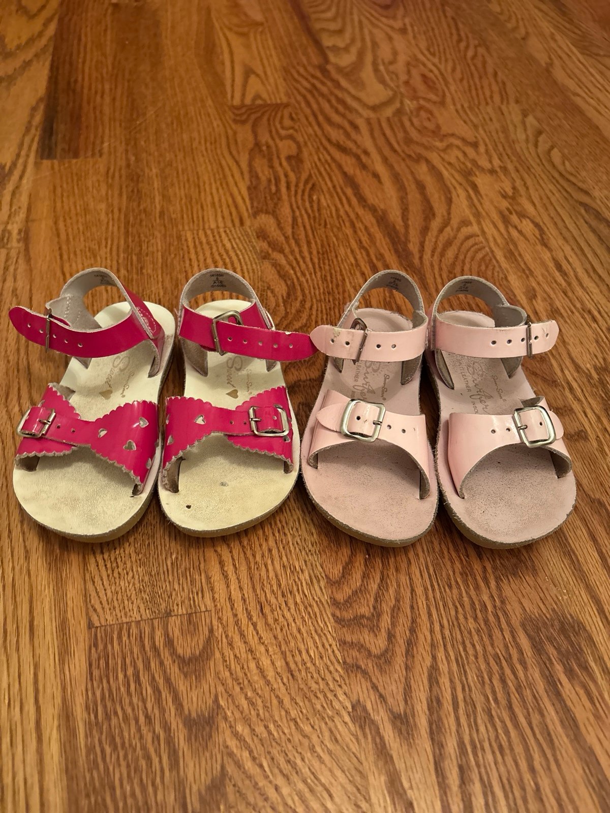 Saltwater Sunsan Sandals Size 8