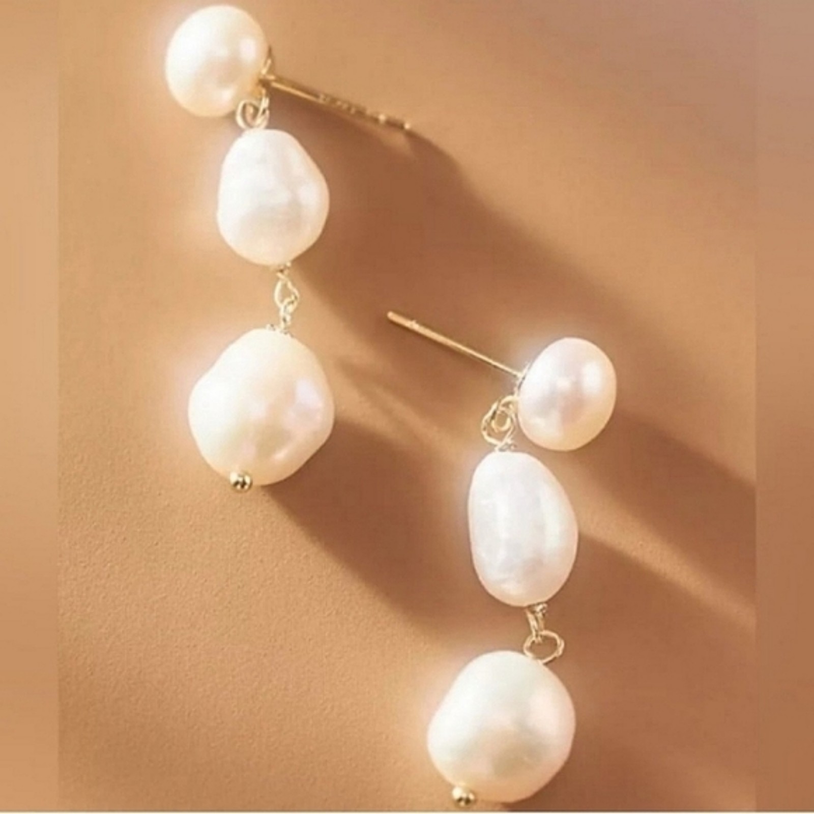 Anthropologie Baroque Pearl Earrings