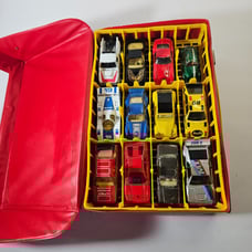 Lot of 24 Vtg Hot Wheels Matchbox Cars and Case Citroen 2CV Rolls Royce Silver