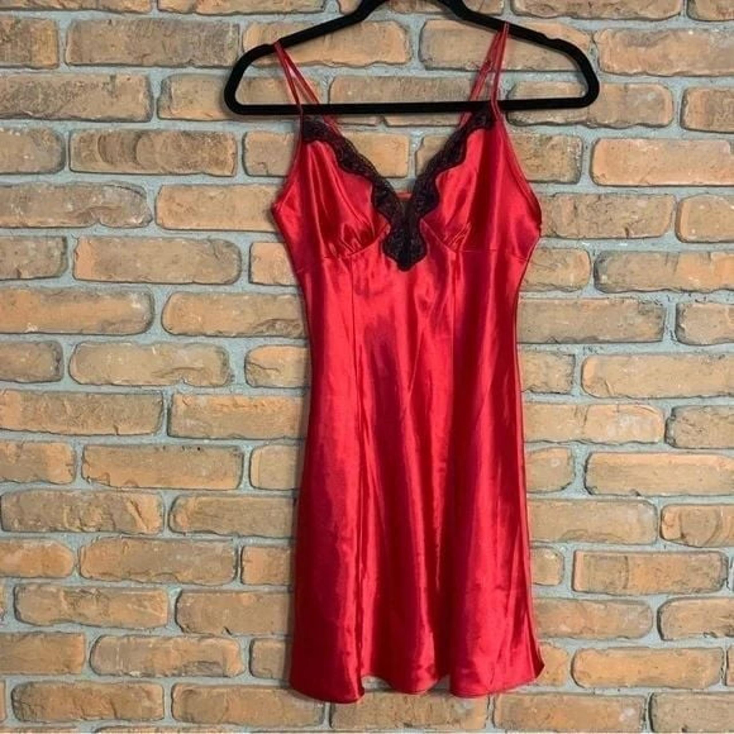 APT.9 Dress Womens Medium Red Satin Chemise Nightgown Black Lace Trim Lingerie