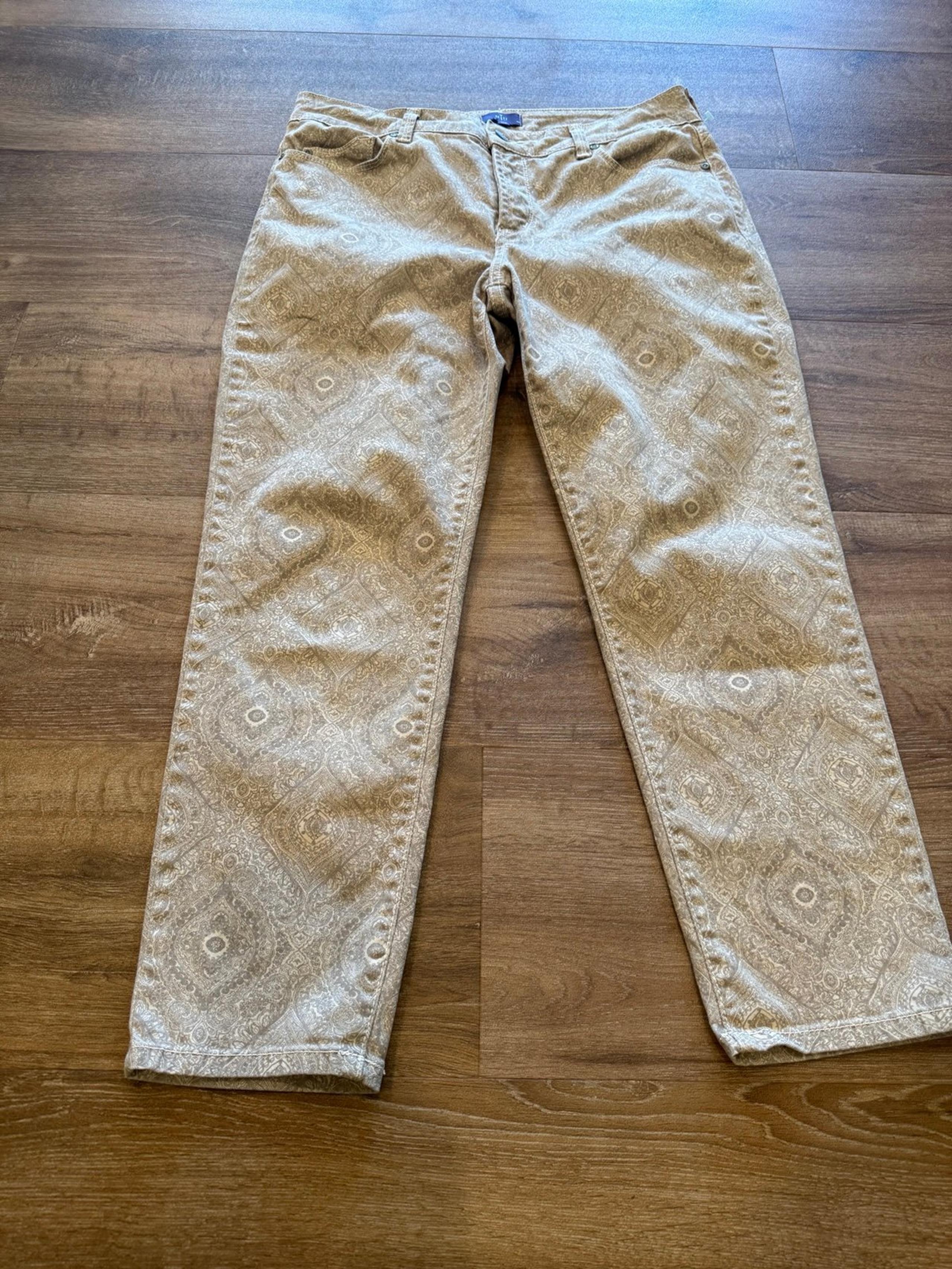 NYDJ Lift Tuck Technology Stretch Tan Cropped Pants Jeans 10P