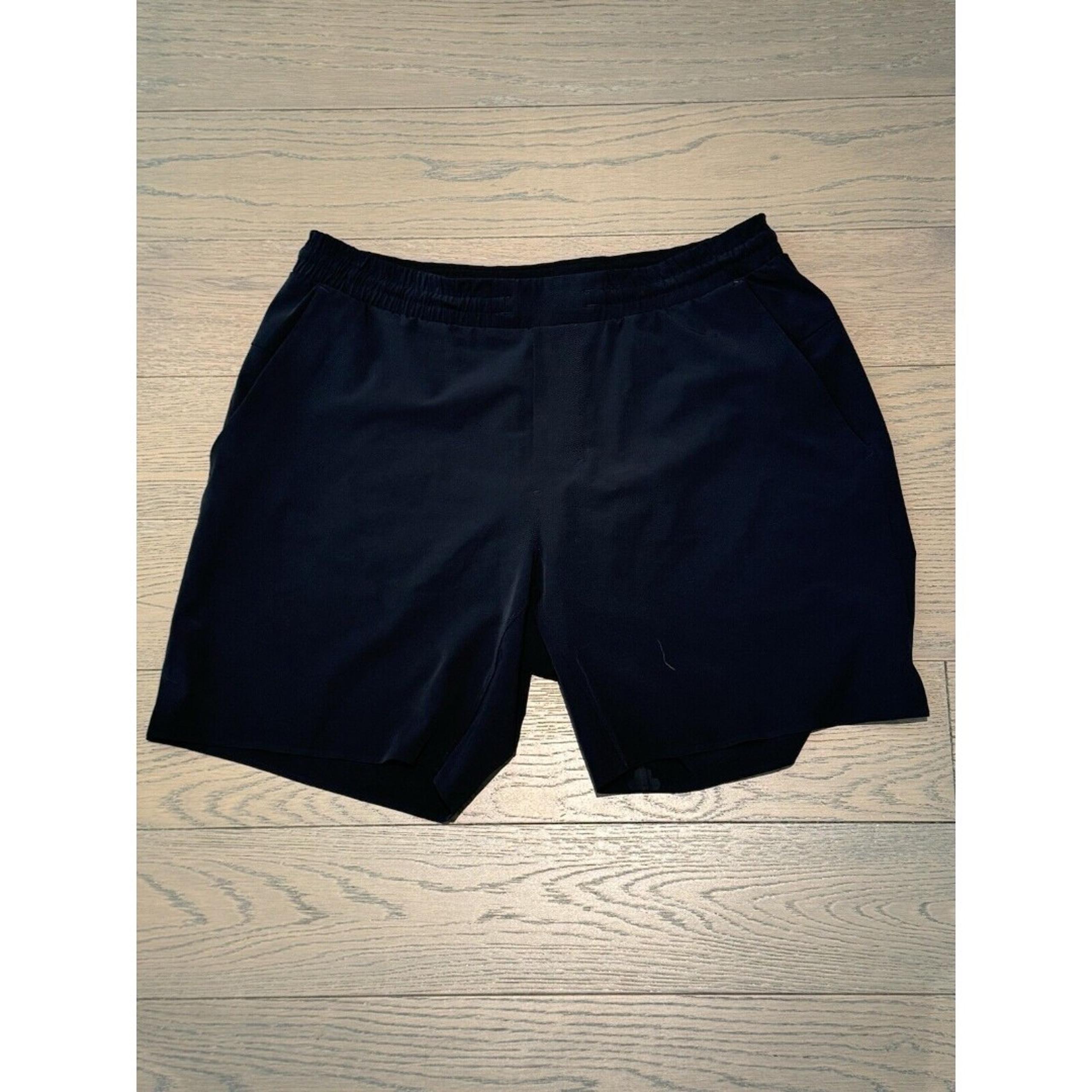 Lululemon Channel Cross Swim Short 7" Black Men's Size L / Large