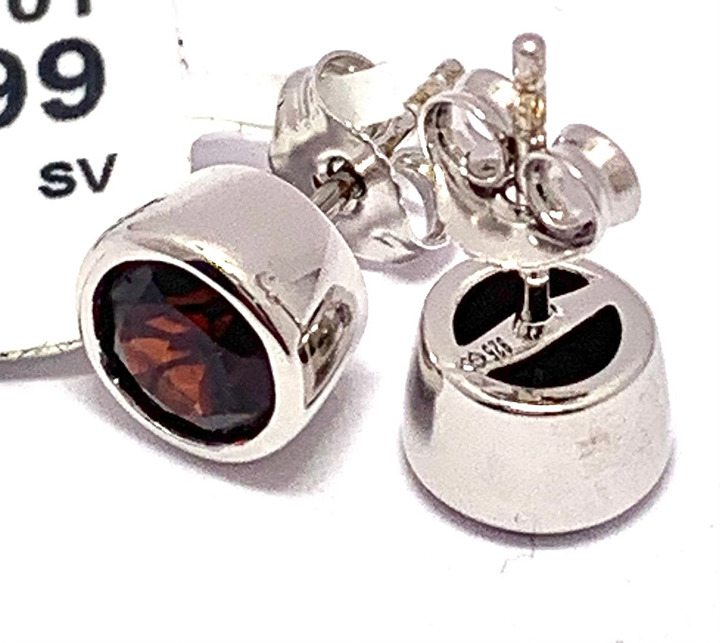 Brand New Natural Garnet Earrings Set In 18k White Gold Coated Sterling Silver.