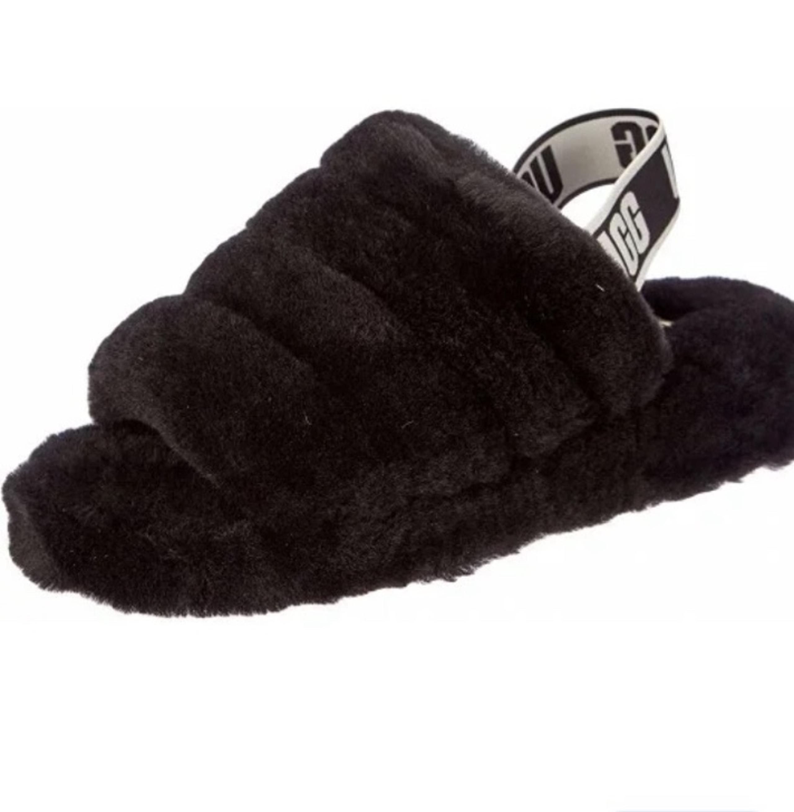 UGG AUSTRALIA GIRLS SLIPERS BLACK SIZE 9