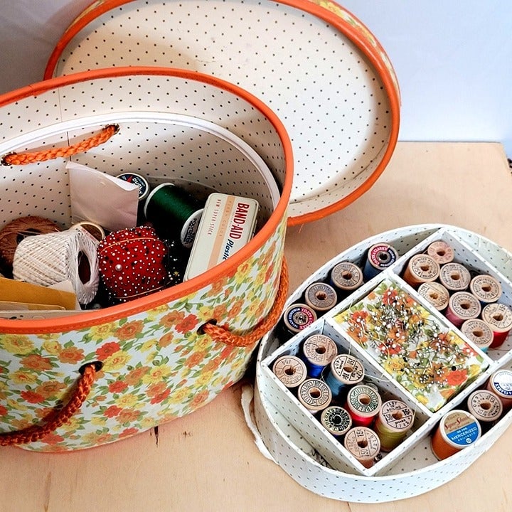 Vintage Sewing Box Oval Floral Orange Removable Tray Full Of Notions Thread Misc