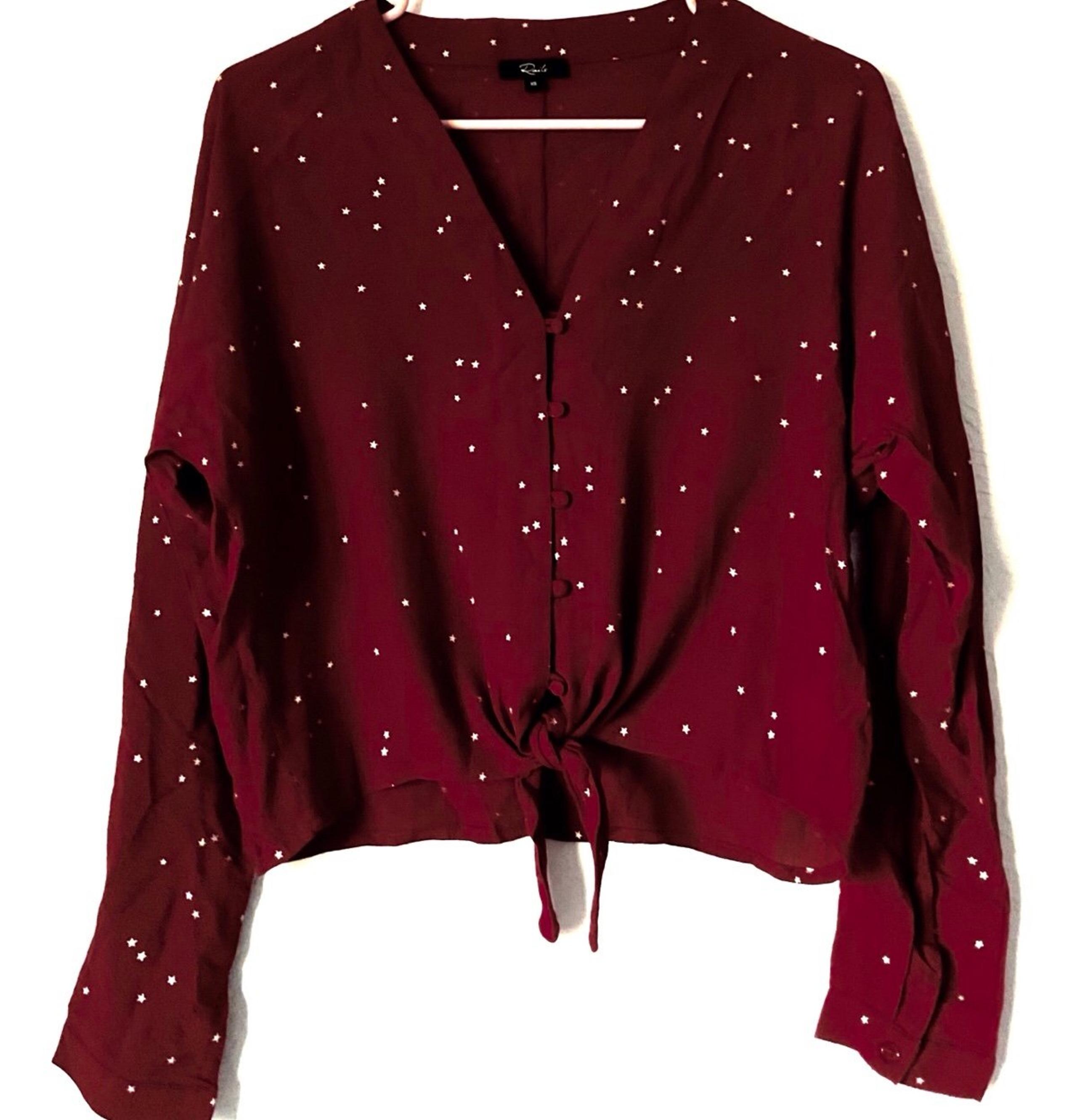 Rails Sloane Long Sleeve with White Star print BlouseSize XS