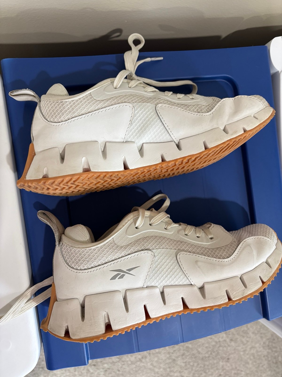 Reebok Zig Dynamica CLW Sneakers US 7.5 Women’s Active Shoes
