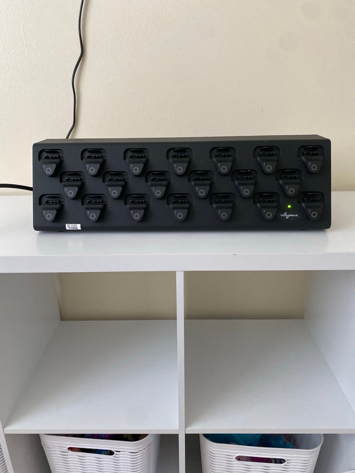 Vocollect SRX2 20-slot Battery Charger CM-1000-20 With Power Adapter