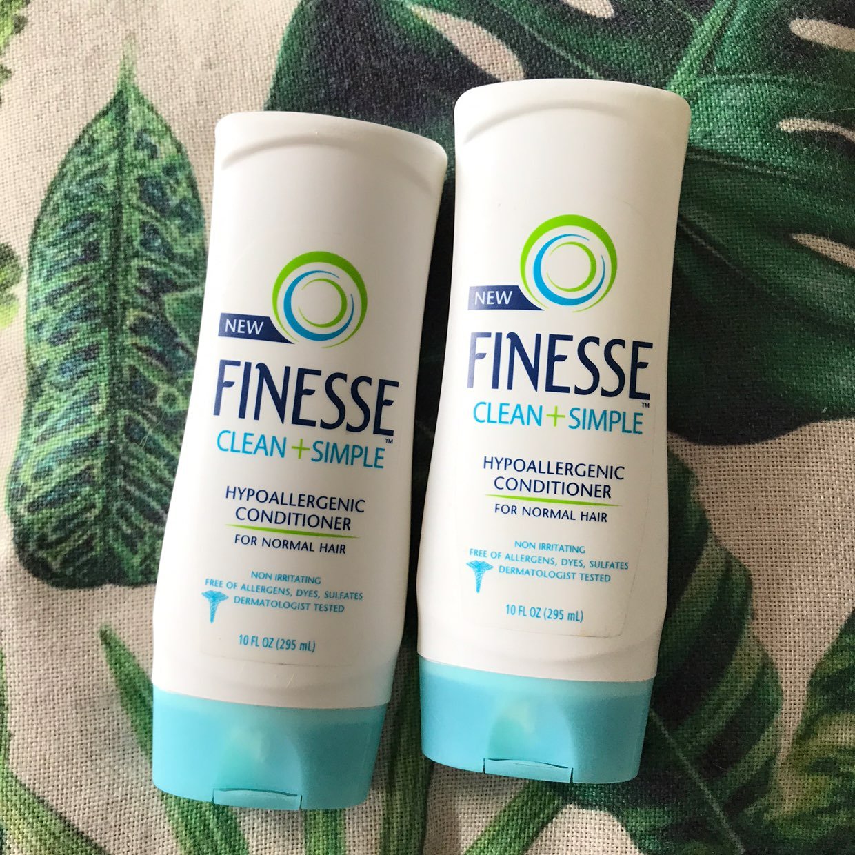 2 Finesse Clean+Simple Hypoallergenic