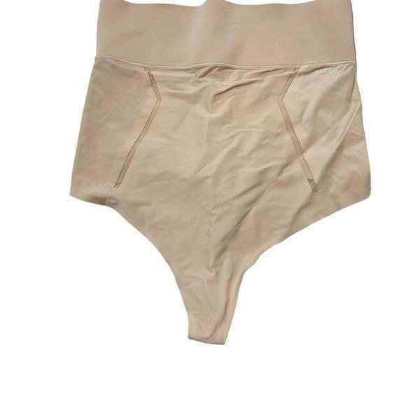 New without Tags Calvin Klein Nude High Waisted Slimming Thong Panties Size XL