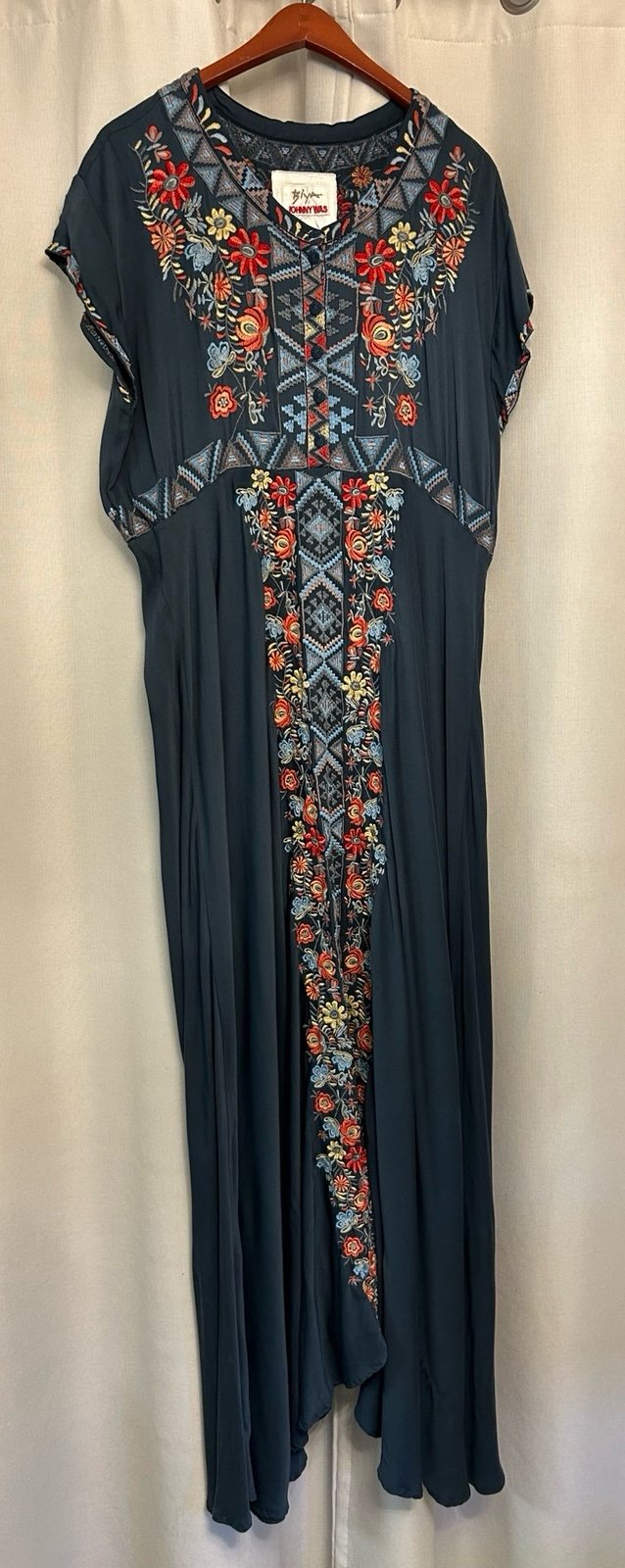 Johnny Was Cassie Embroidered Short-Sleeve Maxi Dress