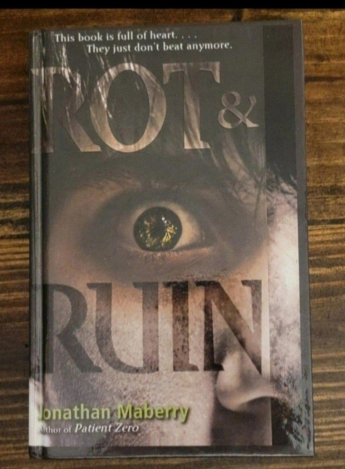 Rot & Ruin by Jonathan Maberry