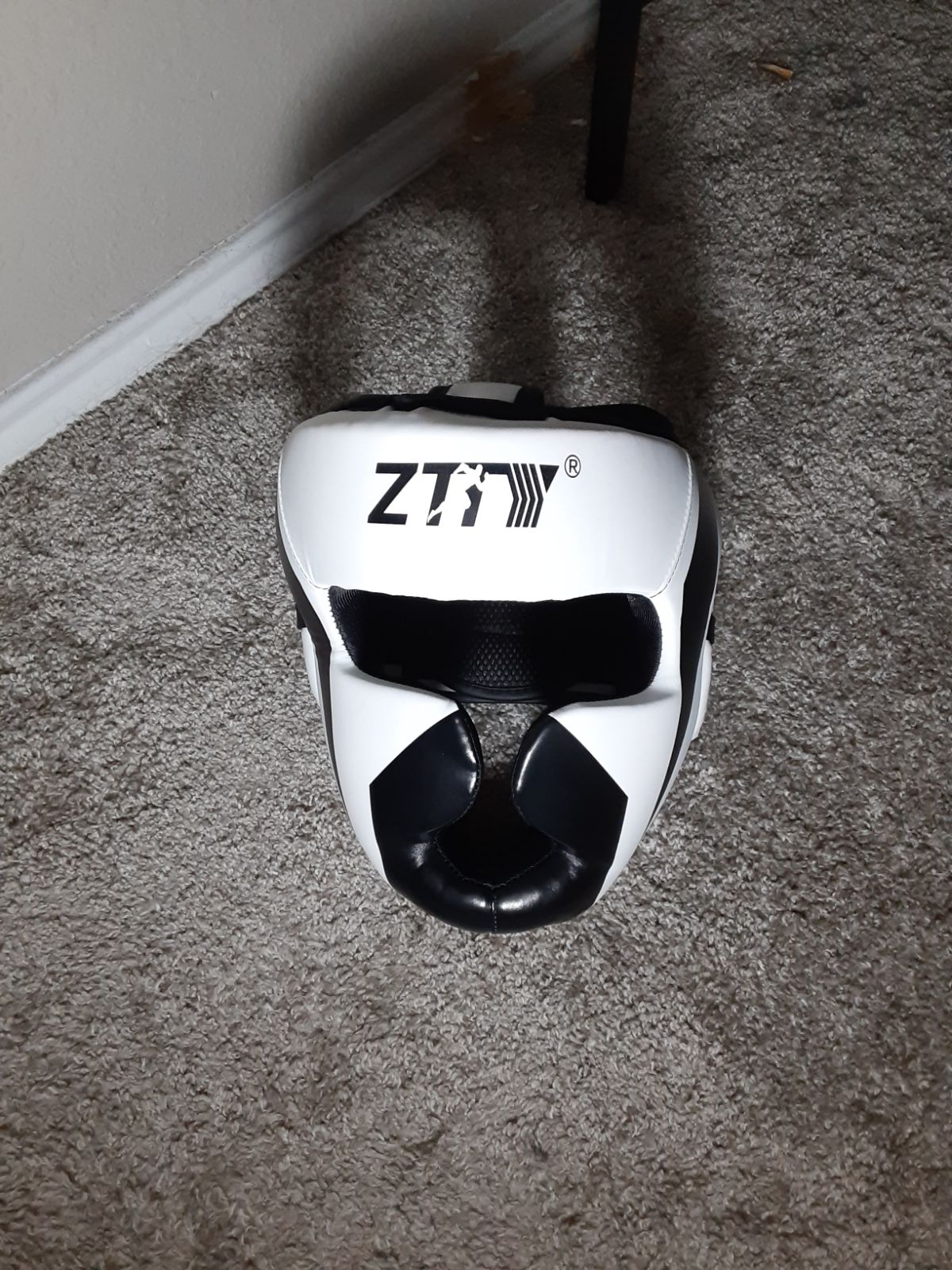 Boxing headgear