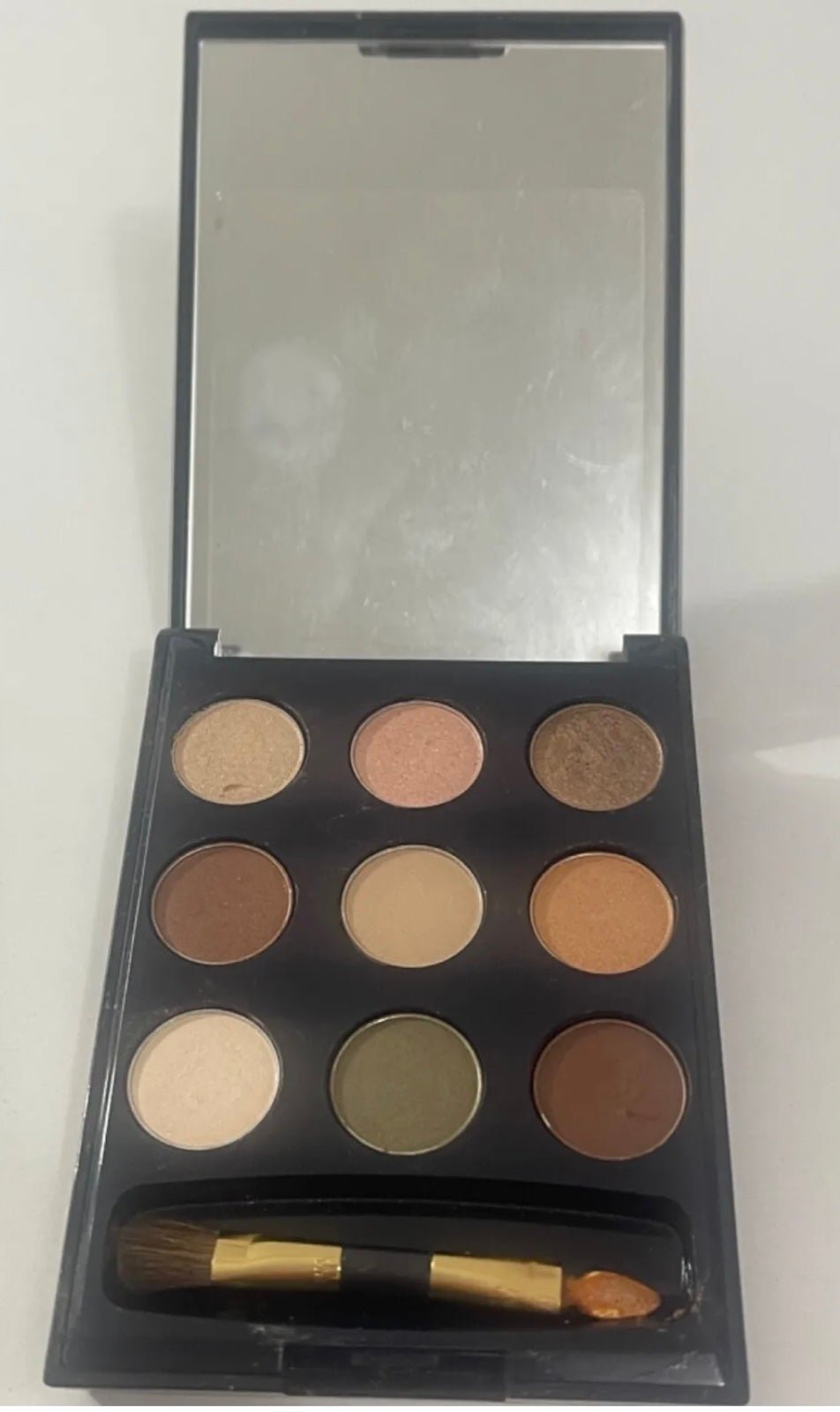 Estée Lauder Pure Color (9) TEA BISCUIT, GINGER, CAMOUFLAGE