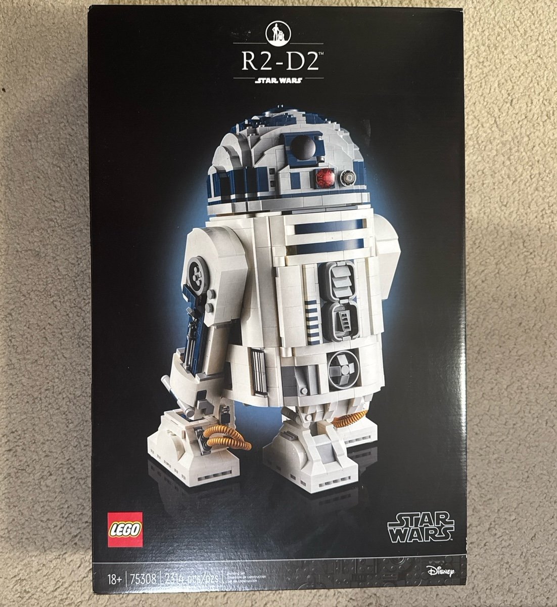 Lego Star Wars R2 - D2 (75308) FREE SHIPPING