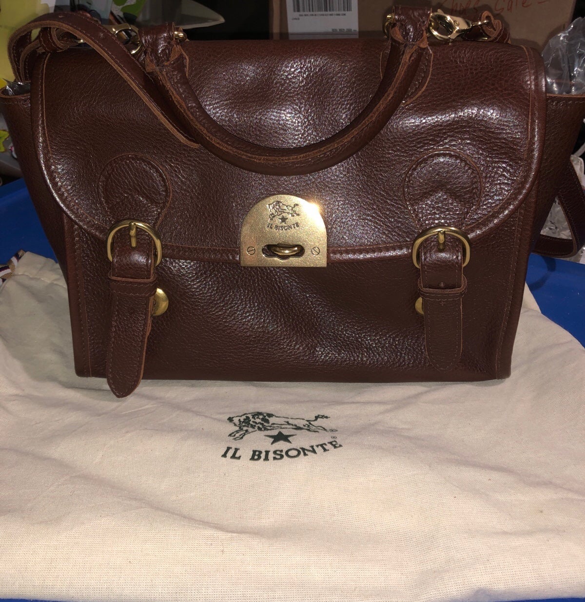 Like New Il Bisonte crossbody or handheld bag Geniun Leather.