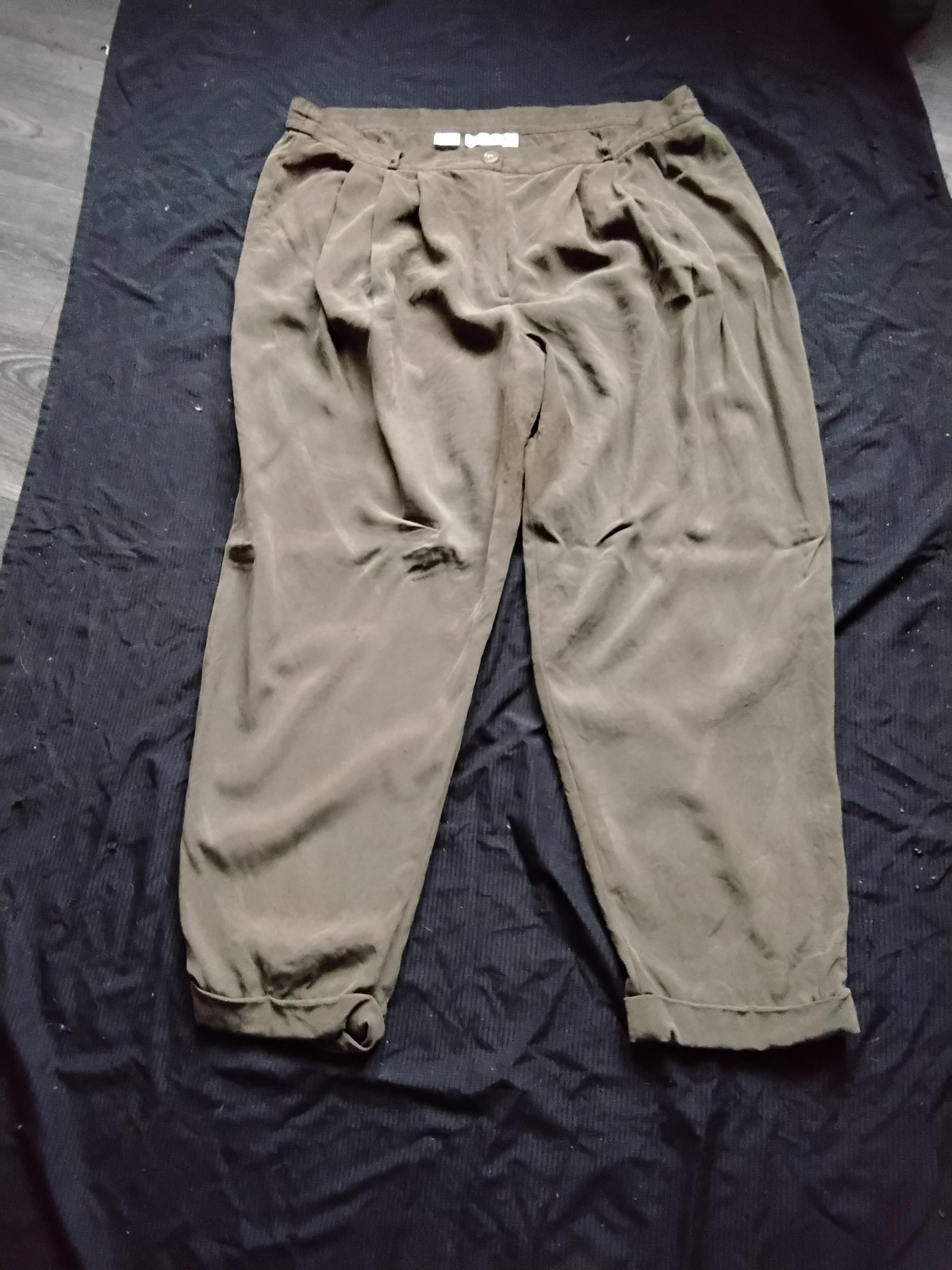 Jones New York women's pants, size 22W.