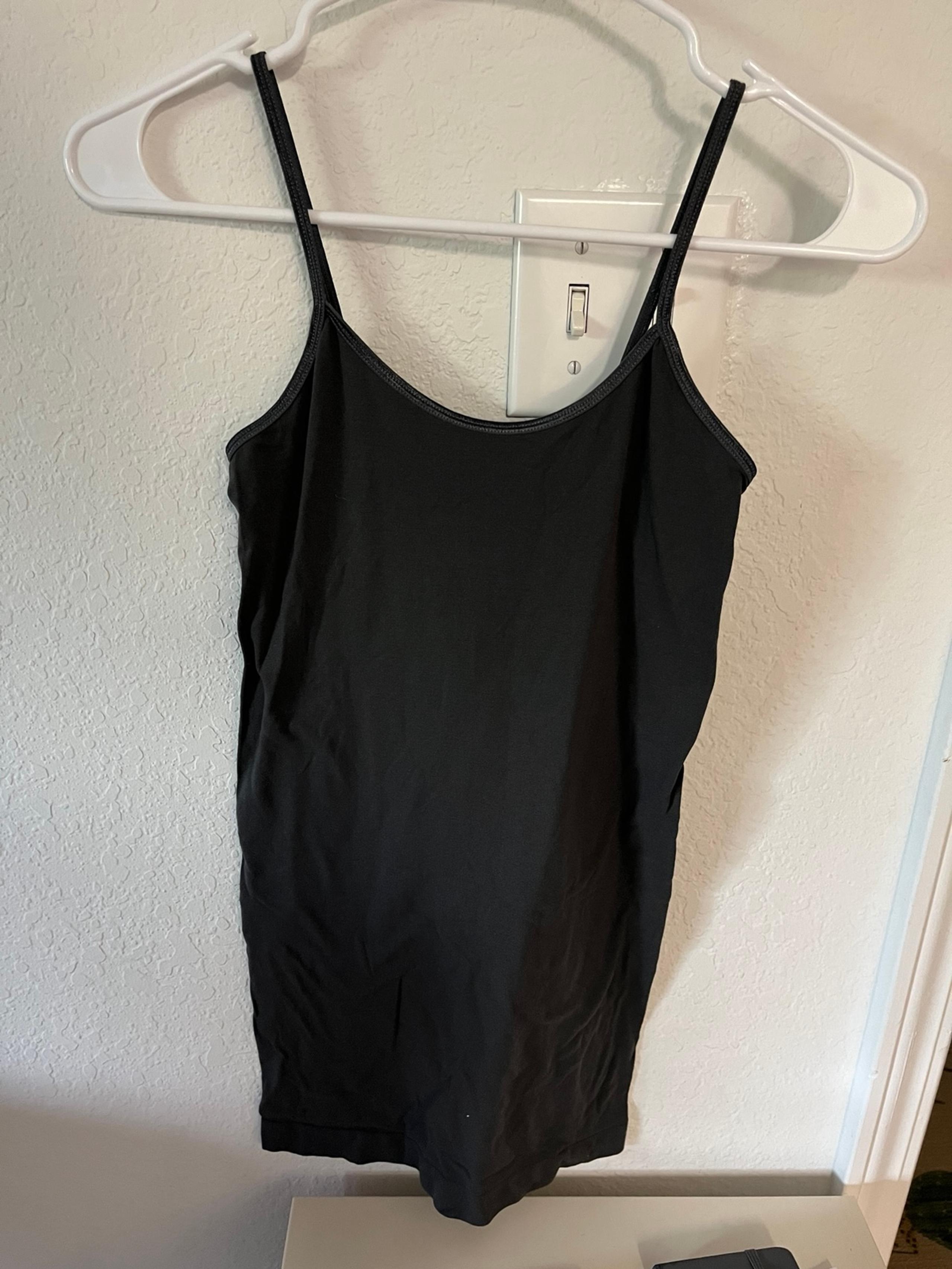 SO seamless fitted tank top