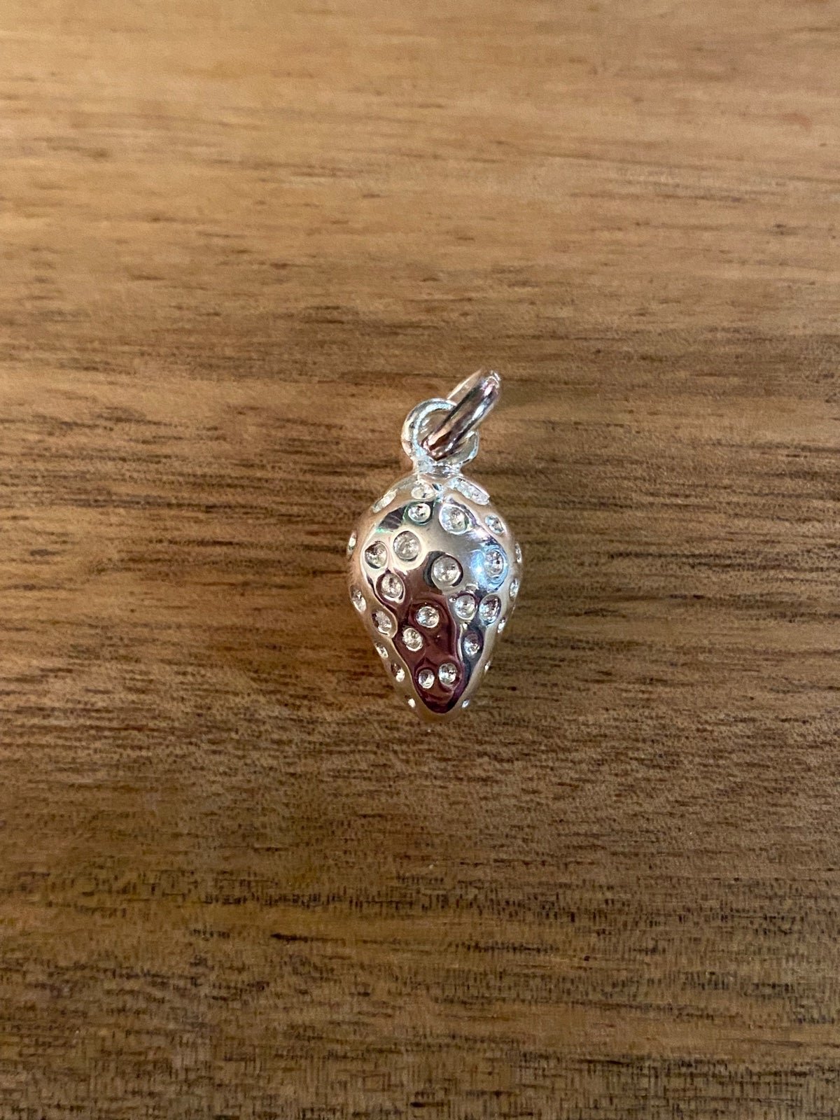 Links of London strawberry charm sterling silver NEW
