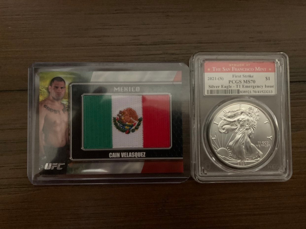 2011 Topps UFC Title Shot Commemorative Flag Patch