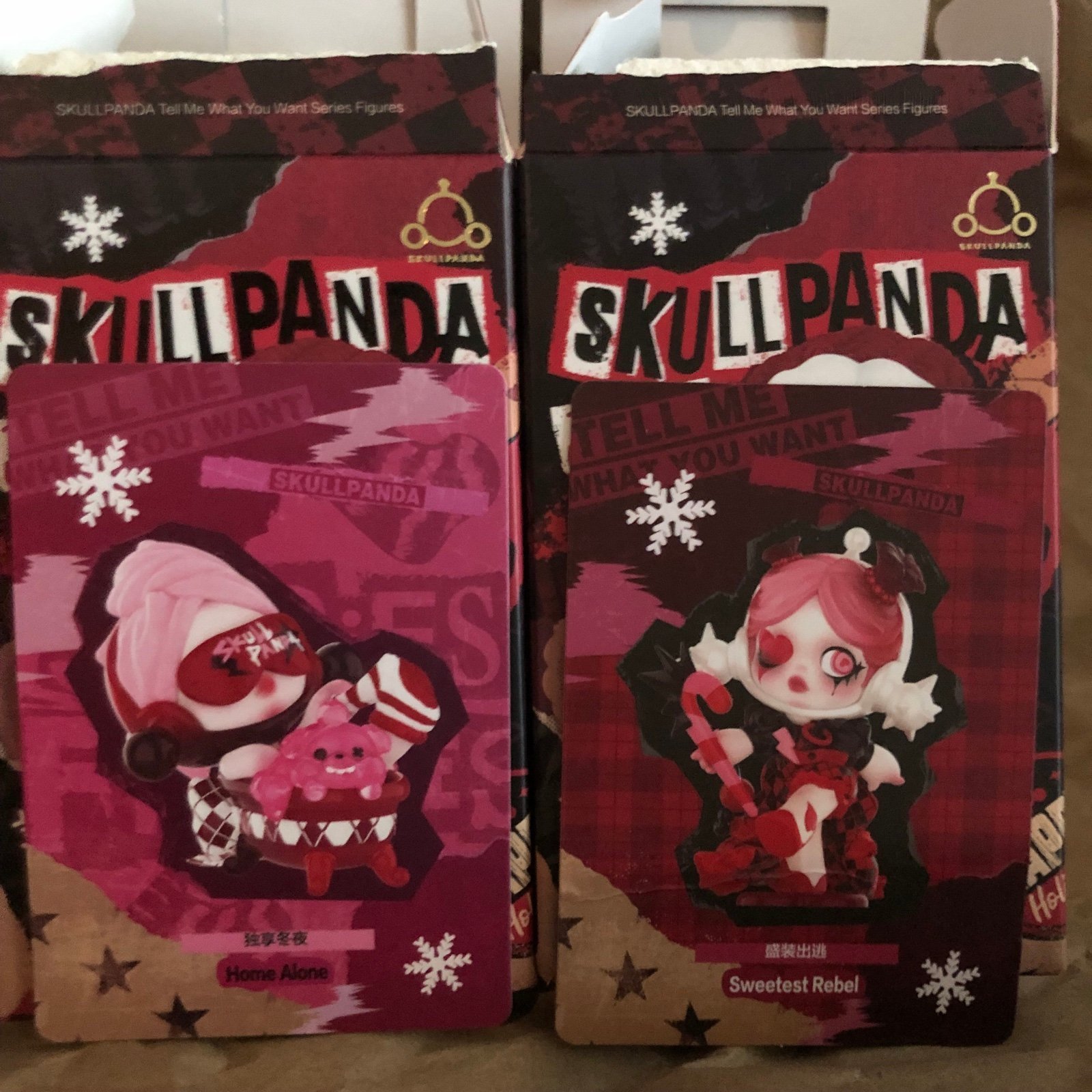 Sweetest Rebel Home Alone SKULLPANDA Tell Me What You Want Christmas Punk Figure