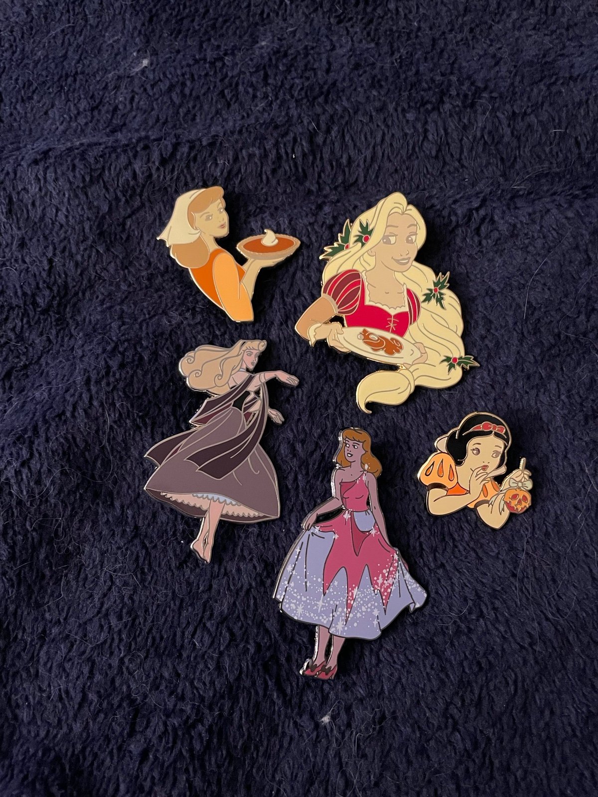 Fantasy pin set of 5