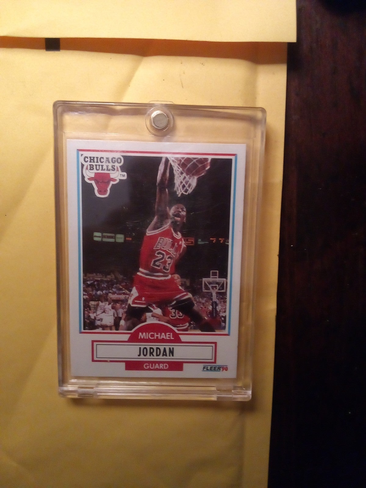 1990 Fleer #26 MICHAEL JORDAN MINT!!