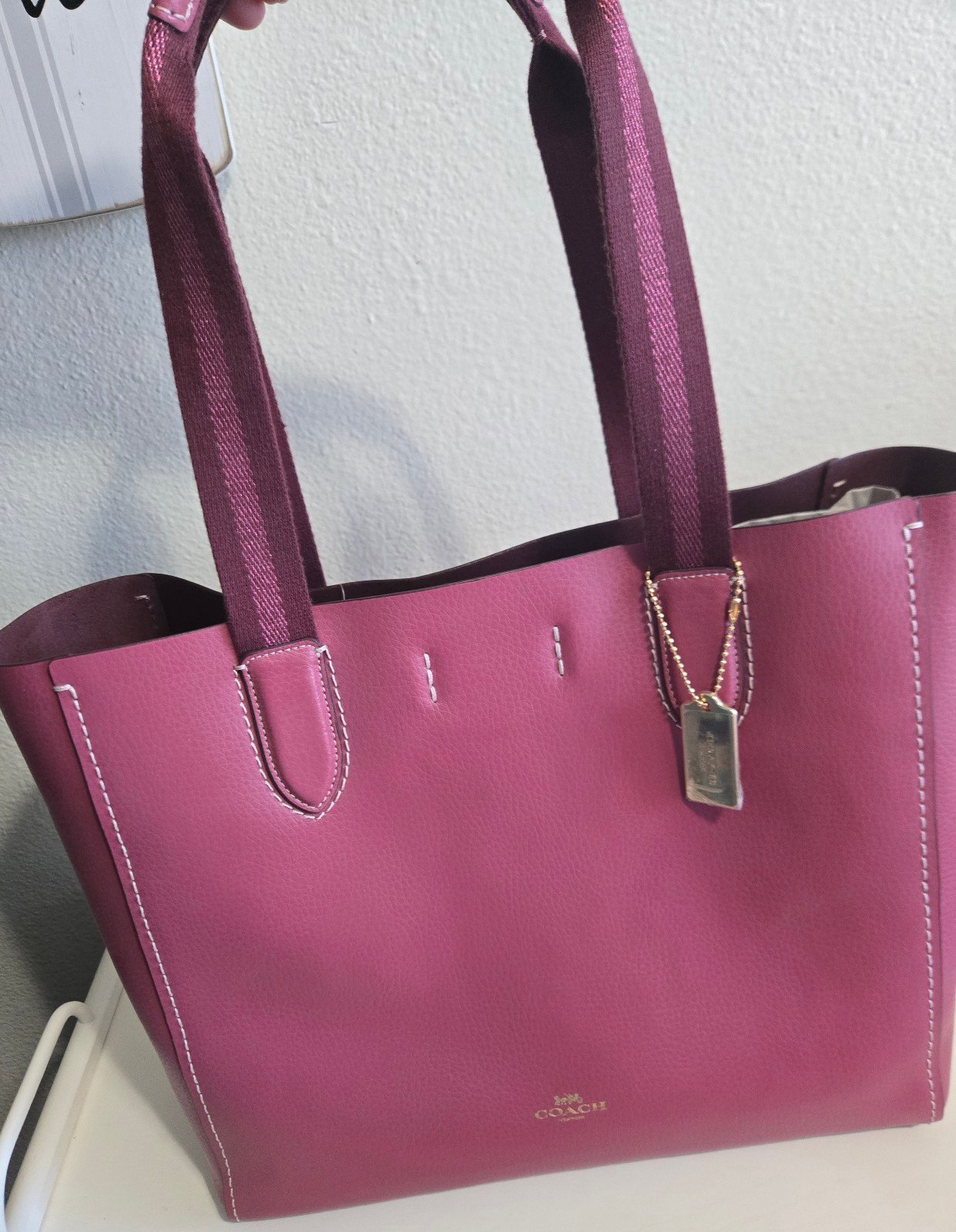 Coach derby tote in pink
