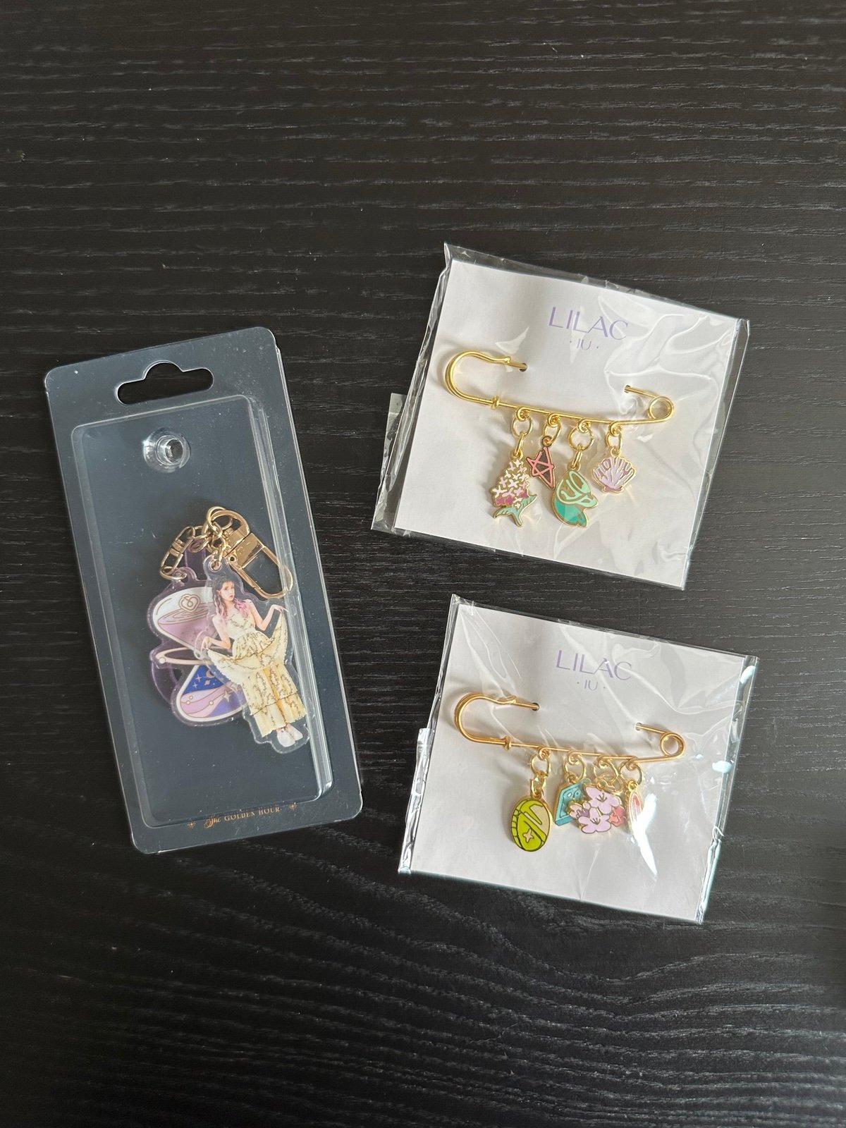 IU Lilac Charm Brooches and Golden Hour Acrylic Keyring Set