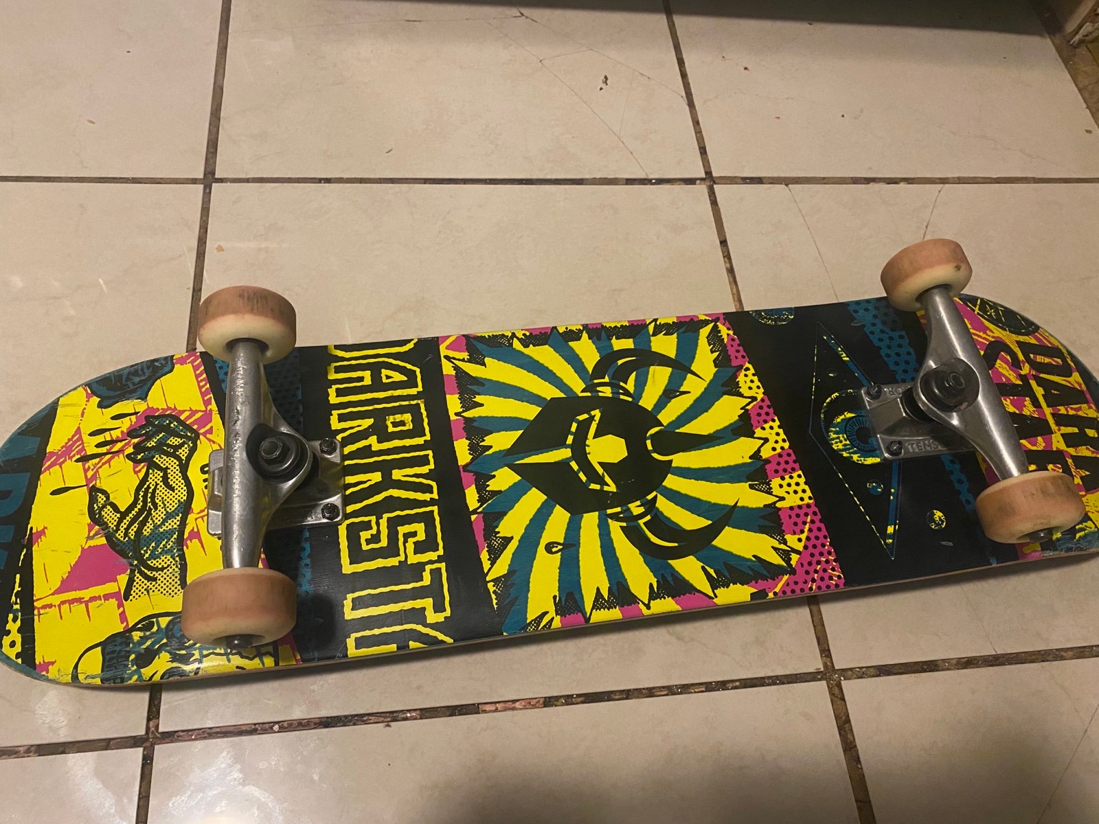 Complete Skateboard